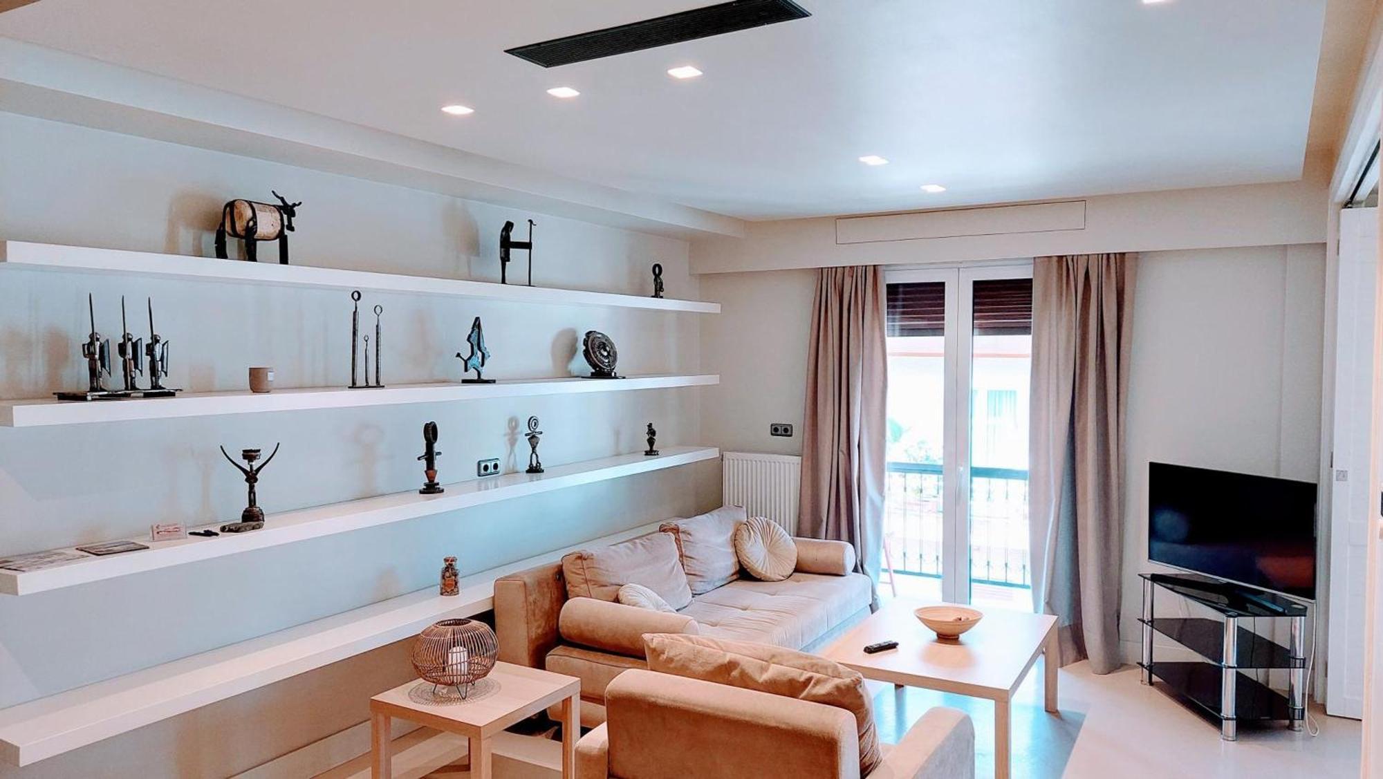 Luxurious Minimal Apartment In Acropolis เอเธนส์ ภายนอก รูปภาพ