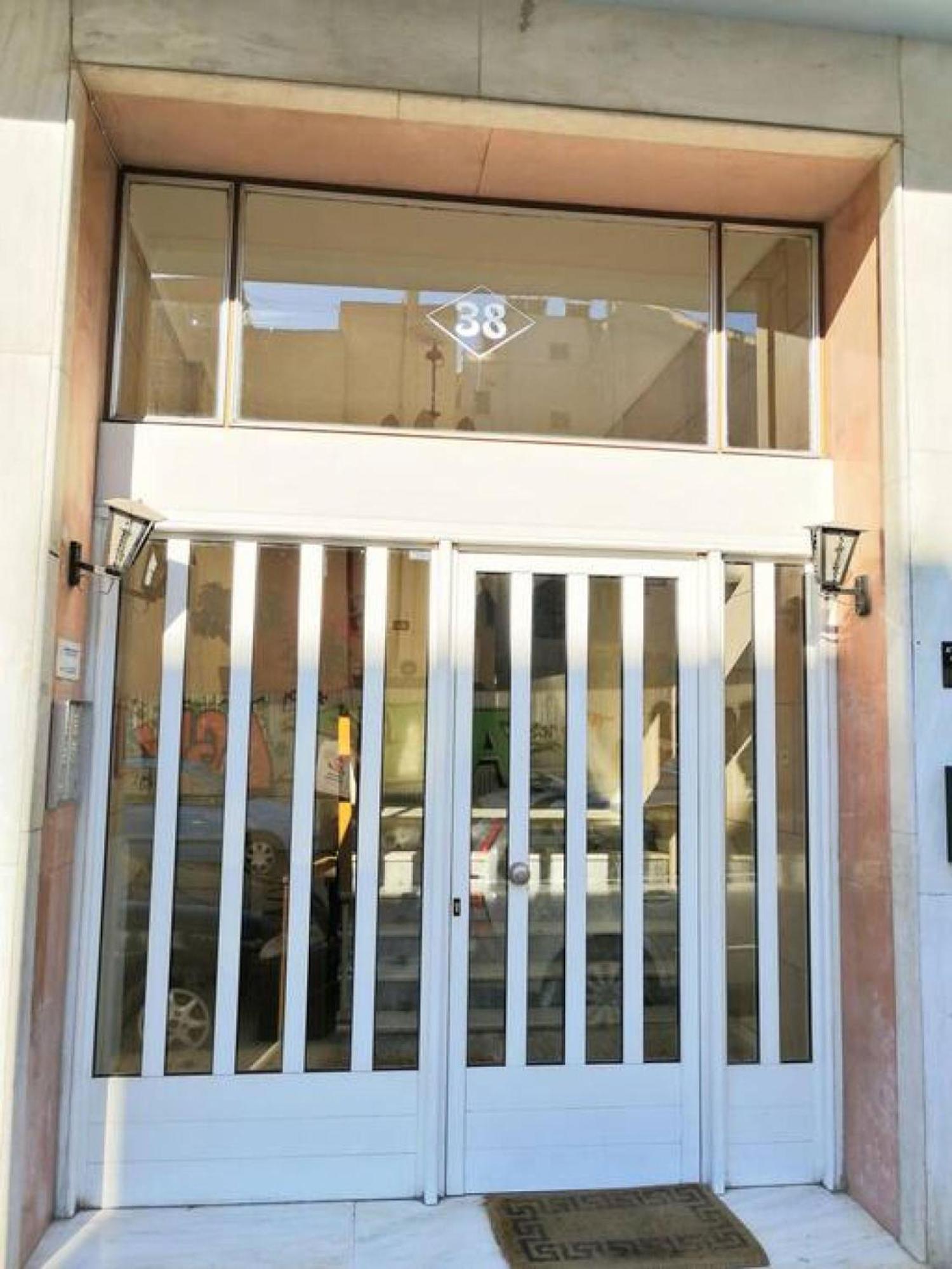 Luxurious Minimal Apartment In Acropolis เอเธนส์ ภายนอก รูปภาพ